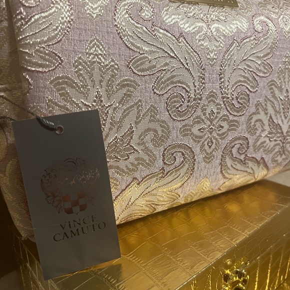 Vince Camuto Pink and Gold Embossed Cosmetics Bag NWT - Picture 3 of 10